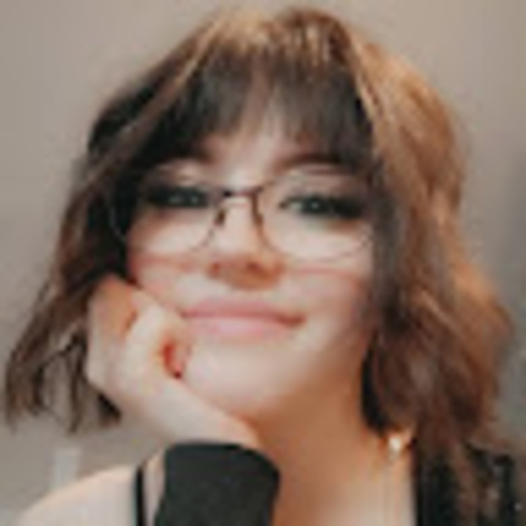 Meet your Posher, Kris - Picture 1 of 1